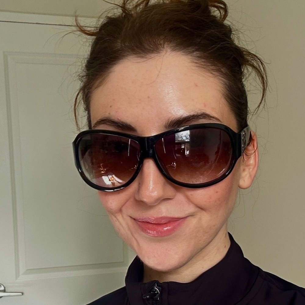 y2k rock & republic black tortoise sunglasses EUC with case